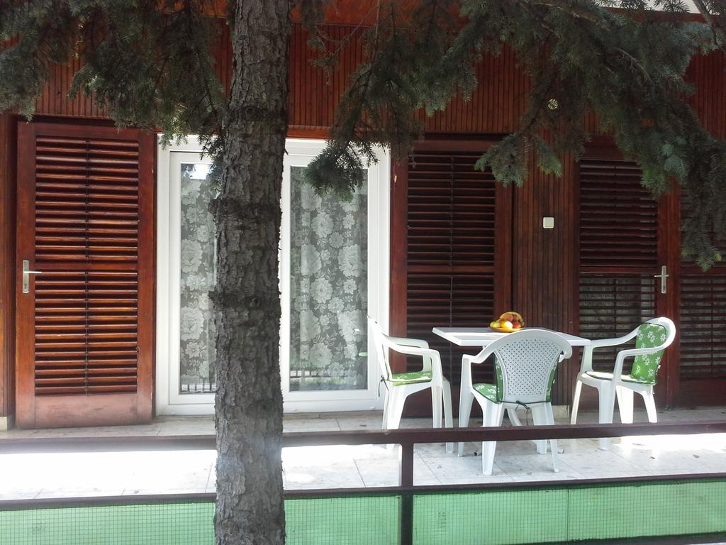 Oleander Holiday House Siófok Exterior foto