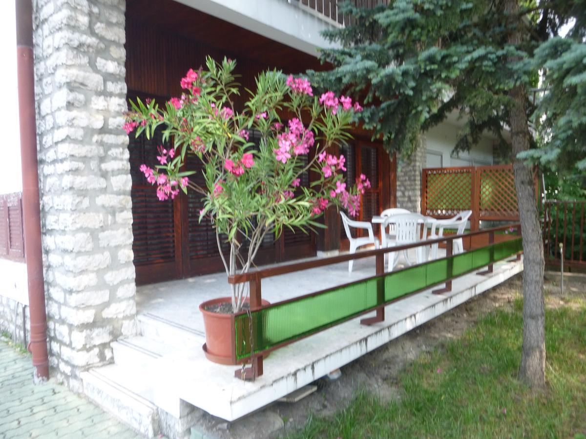 Oleander Holiday House Siófok Quarto foto